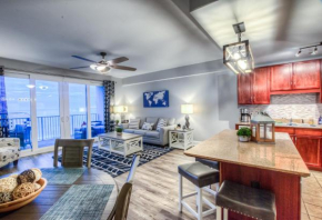 Amazing Style In Lake town Wharf! 1 BD, 2 BA Amenities and Location!
